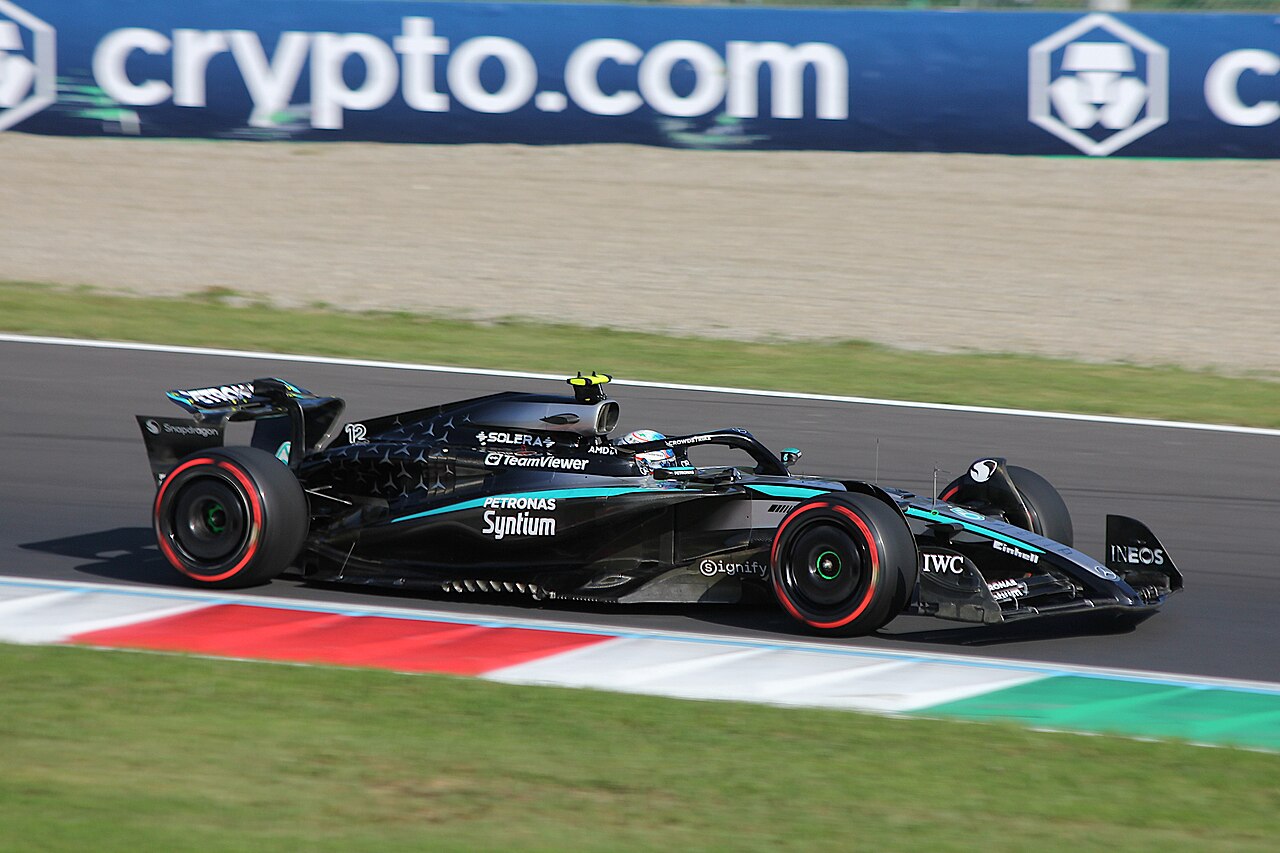 Kimi Antonelli&rsquo;s Mercedes during qualifying for the Italian Grand Prix at Monza in 2025.
