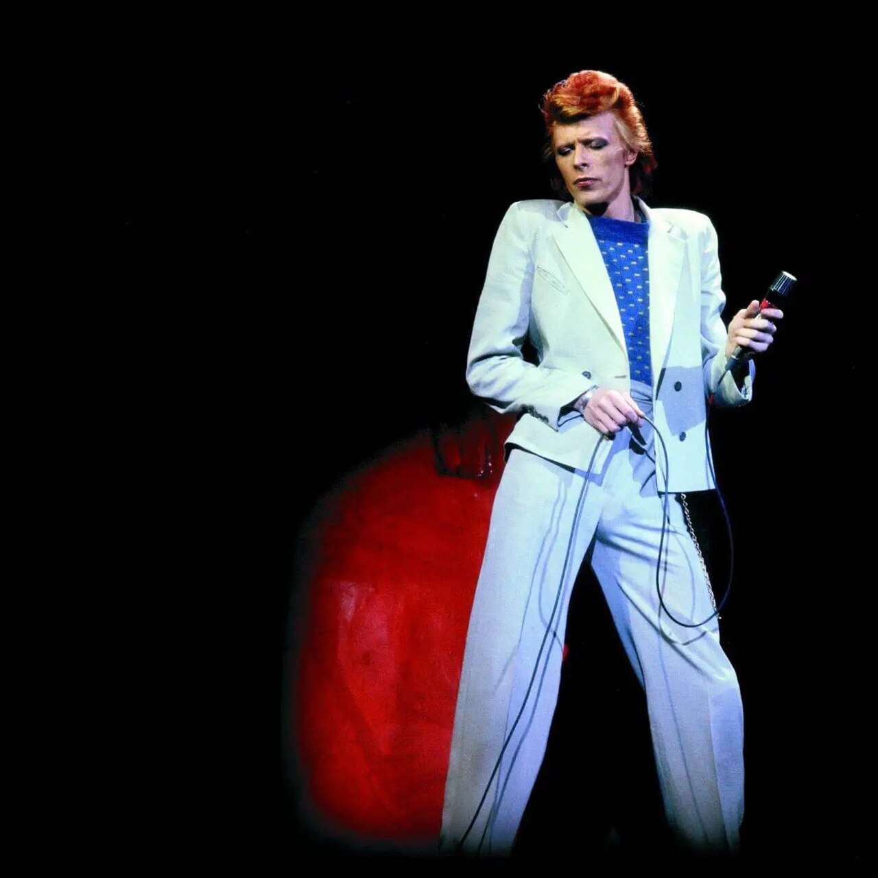 David Bowie performing in 1974