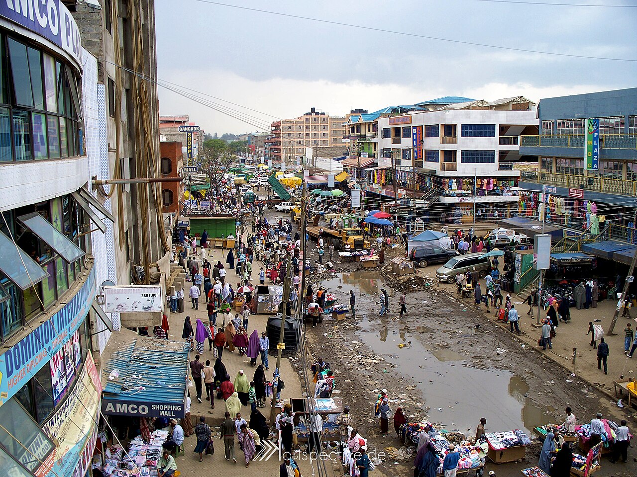 A busy commercial street in Eastleigh, Nairobi.